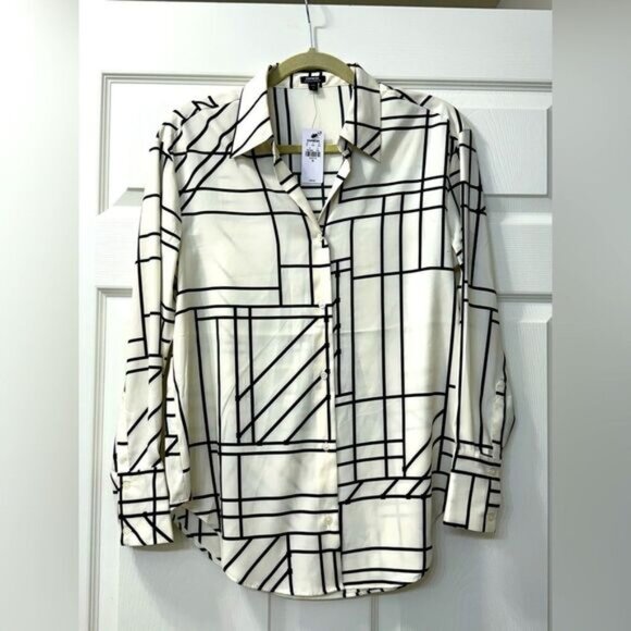 NWT Express Boyfriend Portofino Button Down Off White Black Sheet Shirt Sz XS - Picture 1 of 9